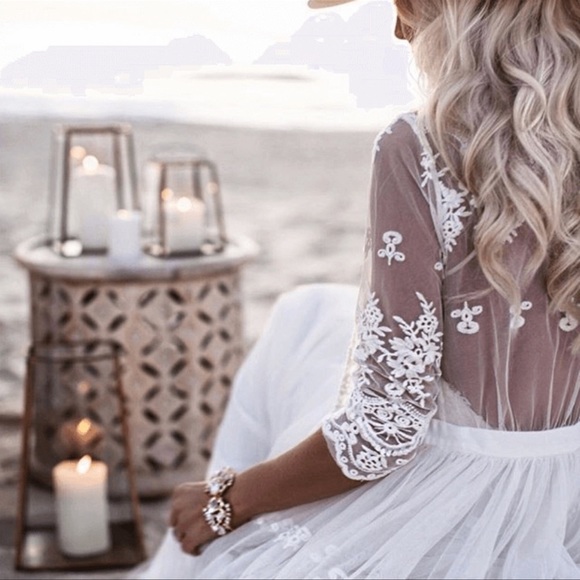 Vintage Lace Inspired Maxi Kimono Style Duster Robe Intricately Designed. White - Picture 2 of 14